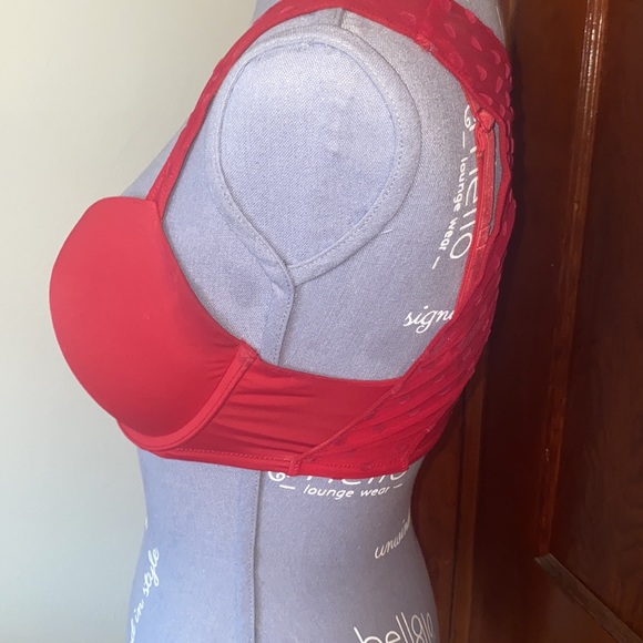 ❣️Victoria’s Secret racer back red padded plunge bra size 32DD ❣️ - Picture 8 of 9